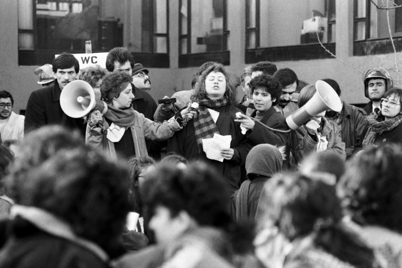438. maddeye karşı yürüyüş (1990)